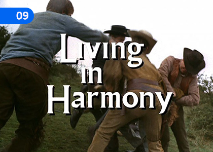 Harmonious Living,,Grade 4 English Lessons ,Grade 4 English Paadam